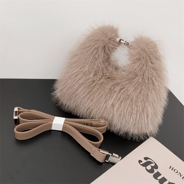 caf3d809-4e3b-4f54-807e-93dee35c987a.jpg