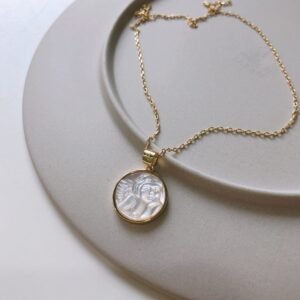 Angel Baby Shell Necklace Short Necklace