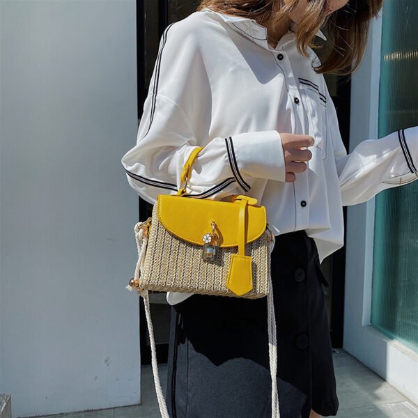 Women's Small Shoulder Fashion Handbag – Chic & Versatile Everyday Bag - Image 2
