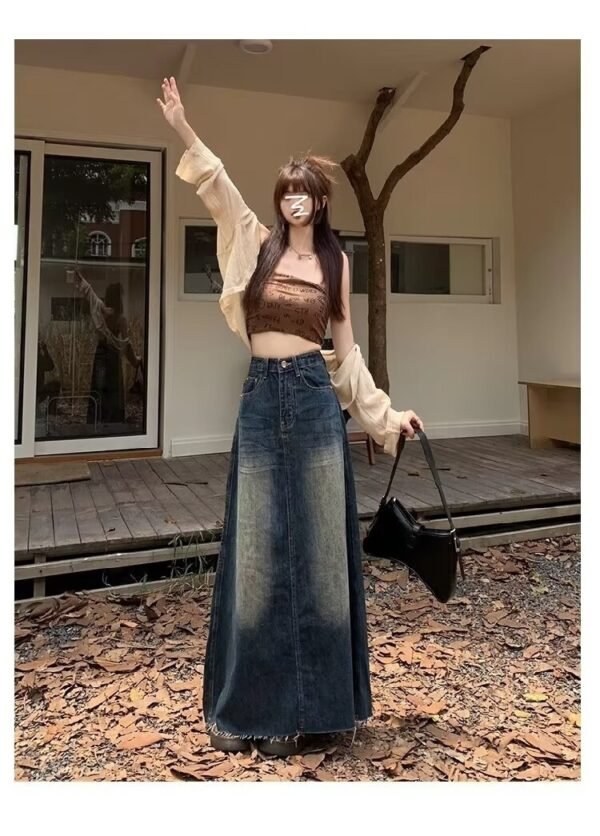 Worn Looking Washed-out Denim Skirt Hot Girl Retro Straight A- Line Design - Image 4