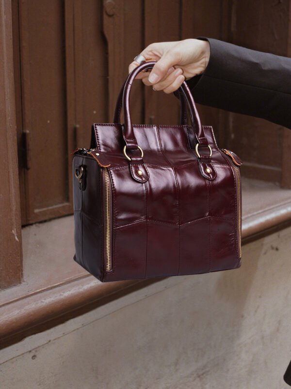 Women’s Large Capacity Genuine Leather Multifunctional Portable Shoulder Bag - Image 2