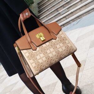 High-grade Large Capacity Embroidered Shoulder Bag
