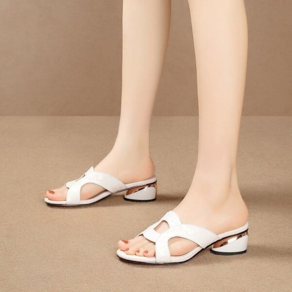 Square Toe Chunky Heel Mid Heel One-line Back Empty Sandals - Image 4