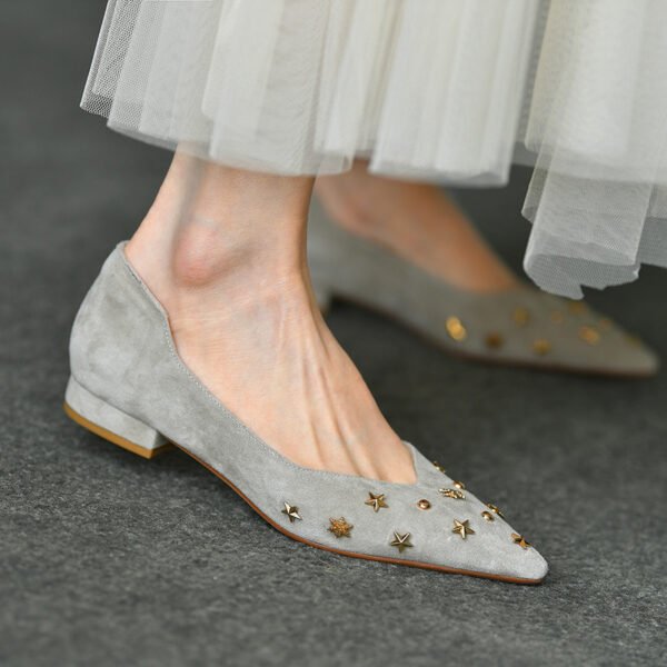 Low Heel Slip-on Pumps