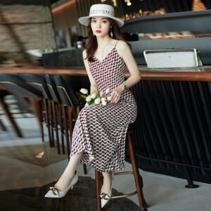 Women's Retro Print Mid-length Suspender Skirt