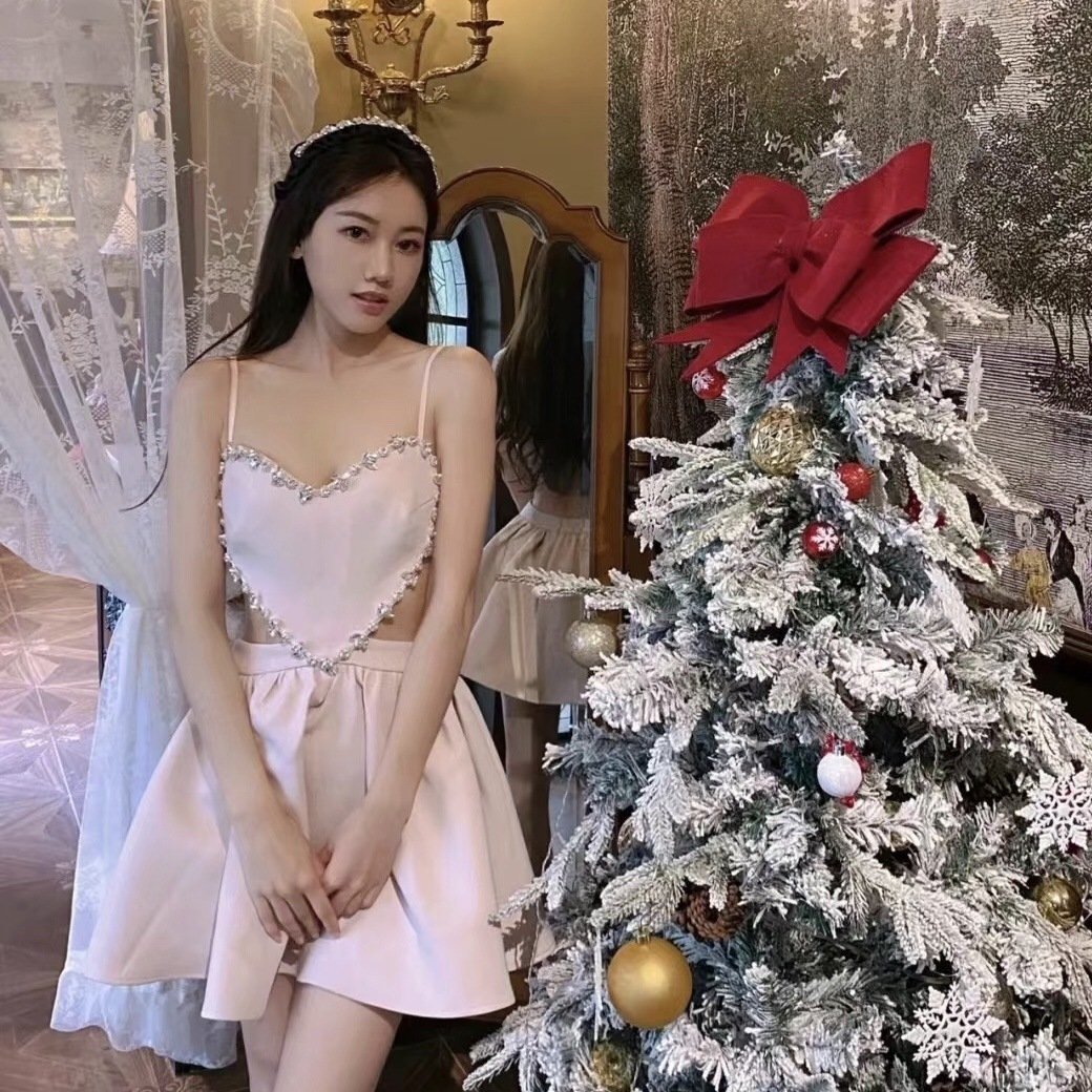 Sweet Fashion Love Design Sling Dress - Image 5