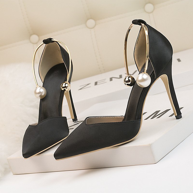 Low-cut Satin Hollow-out Pointed Toe Nightclub Metal Strap Sandals - Image 6