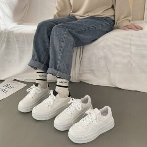 Versatile Soft Leather Super A Muffin Casual Sports Shoes