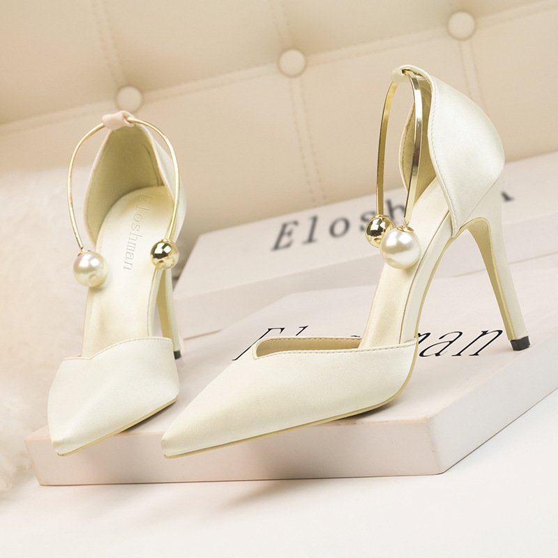 Low-cut Satin Hollow-out Pointed Toe Nightclub Metal Strap Sandals - Image 4