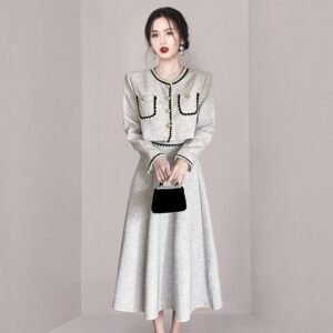 Celebrity Style Two-Piece Skirt Set – Long Sleeve Top & Elegant Skirt