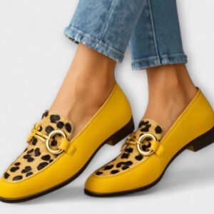 Autumn Strap Low Cut Chunky Heel Small Leather Shoes – Elegant Women’s Vintage Footwear